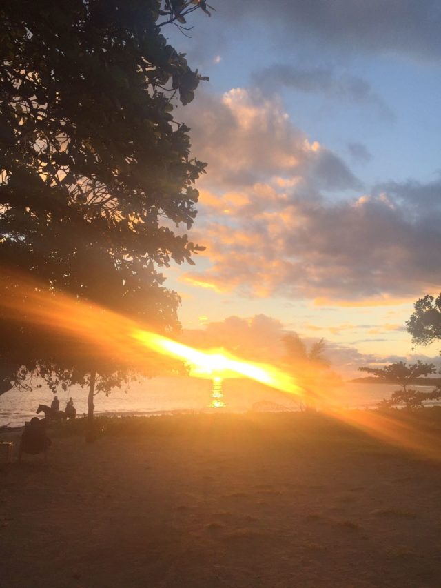 Fiji - Sunset at the Villas